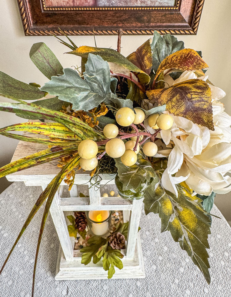 September florals wooden indoor lantern candleholder